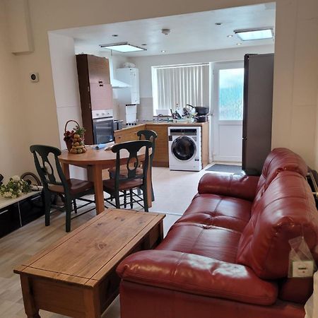 En-Suit On Chilwell Street Нотингам Екстериор снимка