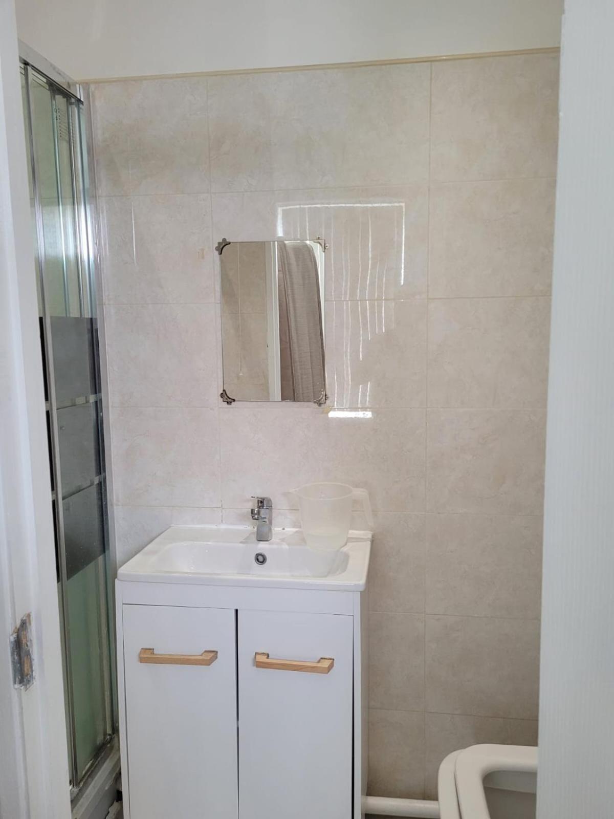 En-Suit On Chilwell Street Нотингам Екстериор снимка
