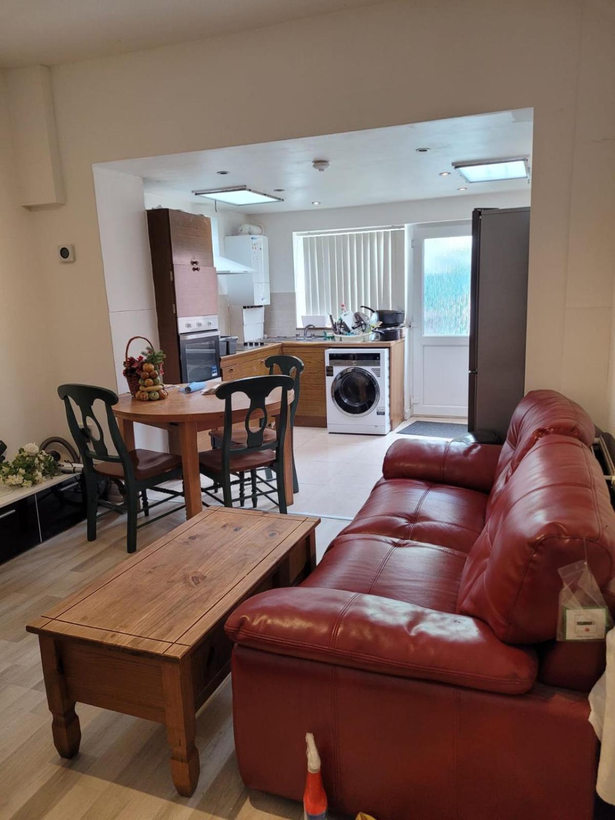 En-Suit On Chilwell Street Нотингам Екстериор снимка